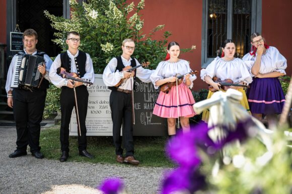 MFF Setkání s folklórem, Hradec Králové