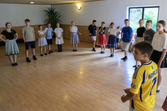 Sústredenie, Chata pod Hrbom