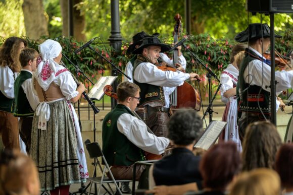 MFF Setkání s folklórem, Hradec Králové